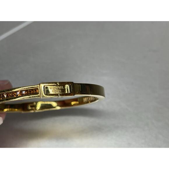 Michael Kors Gold Brown Crystals Bracelet Clasp Bangle Signed - Picture 3 of 6